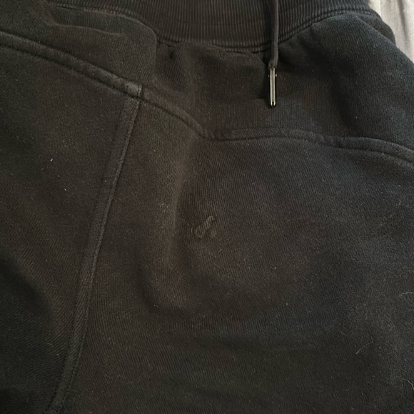 Lululemon High Rise Logo Scuba Jogger Size 0 - Picture 6 of 7